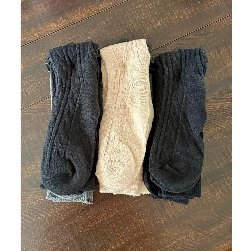 NWT Muk Luks Women's‎ Knee-High Socks – Bundle of 6 (3 Packs)